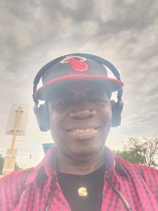 Reconciliação genuína em Angola: Orlando Fonseca alerta para os riscos da luta pelo poder